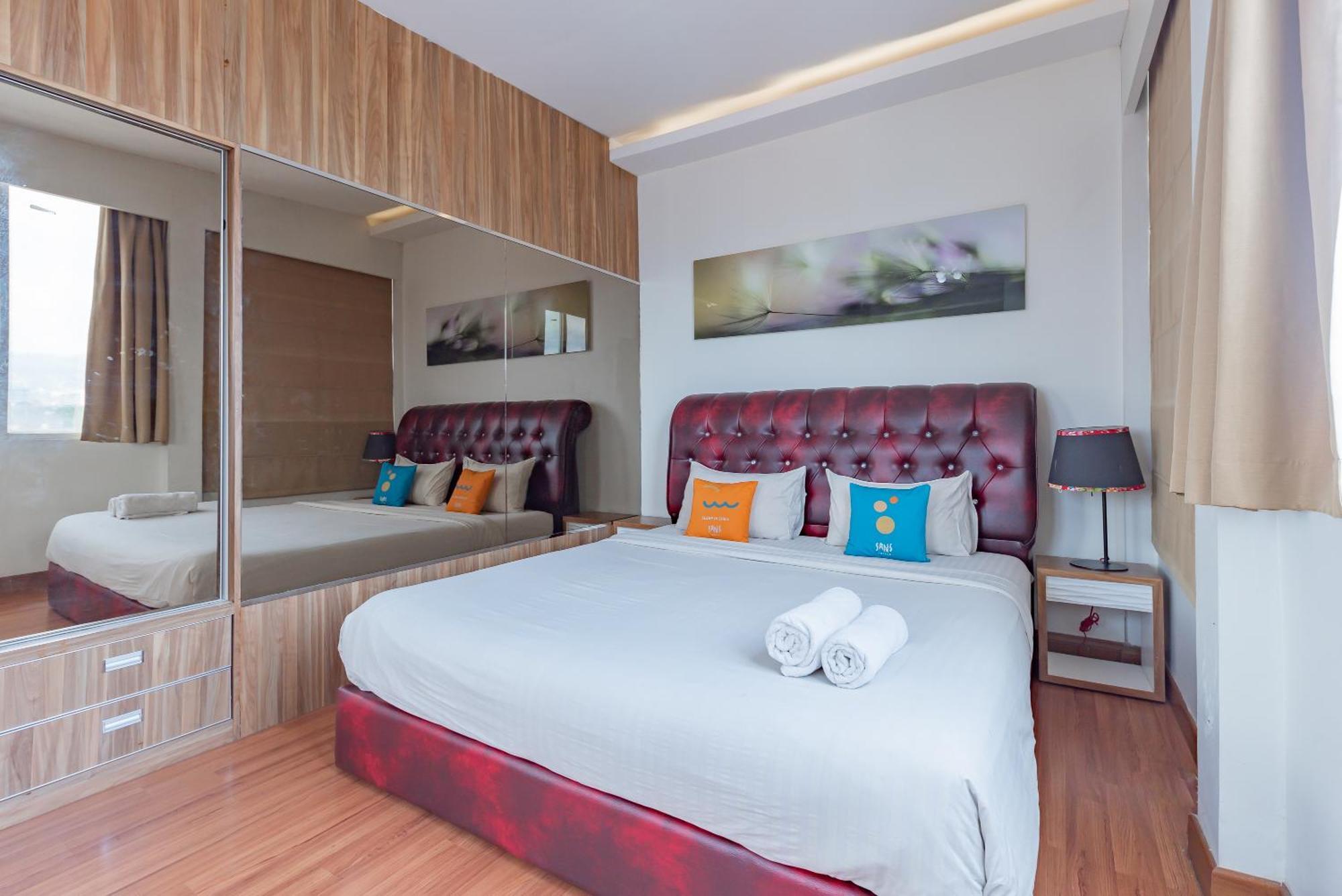 Sans Hotel Diemdi Kiaracondoong Bandung Exteriör bild