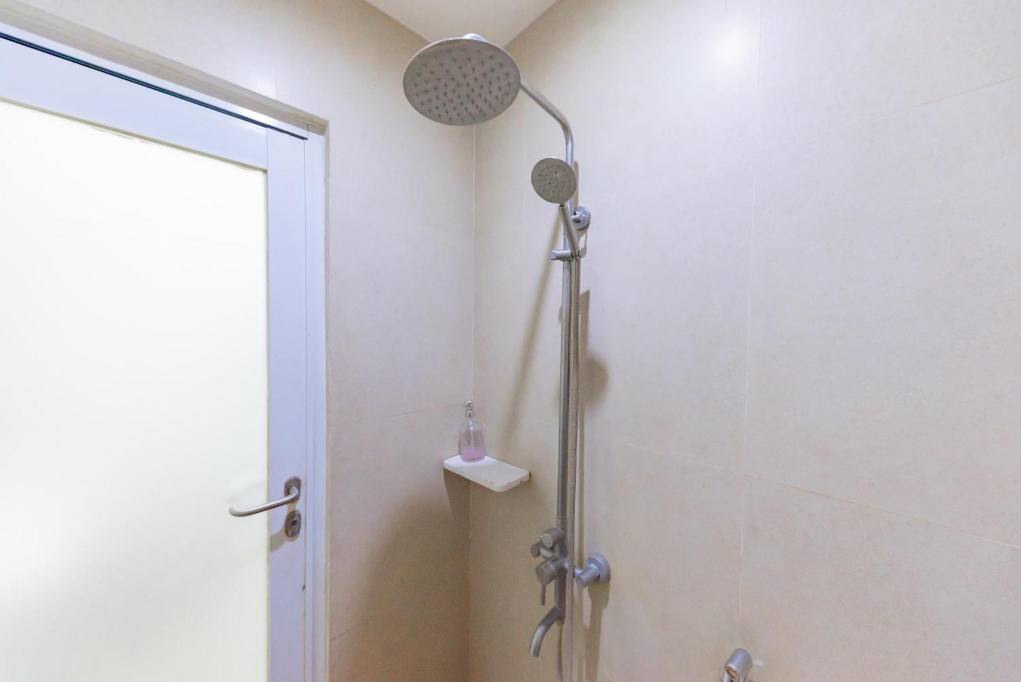 Sans Hotel Diemdi Kiaracondoong Bandung Exteriör bild